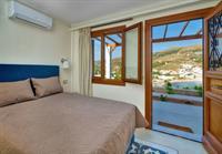 Hermes Suites Batsi  Exterior photo